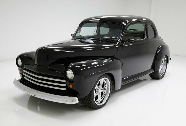 1948 Ford Super Deluxe Coupe