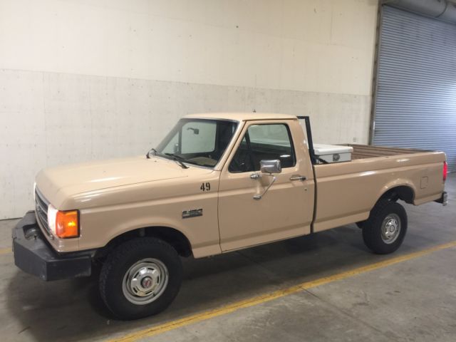 1990 Ford F-150 Custom