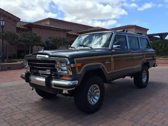 1986 Jeep Wagoneer