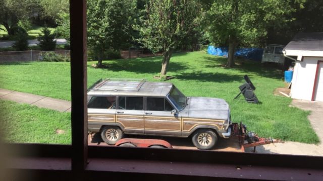 1987 Jeep Wagoneer