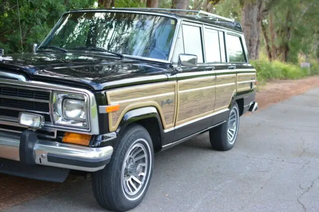 1988 Jeep Wagoneer Wood