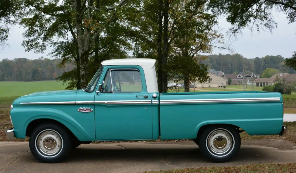 1966 Ford F-100