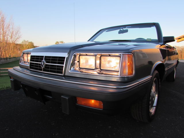 1986 Dodge 600 ES CONVERTIBLE