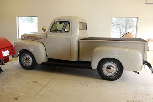 1952 Ford F-100