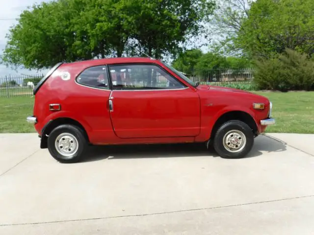 1972 Honda z600 Coupe standard trim