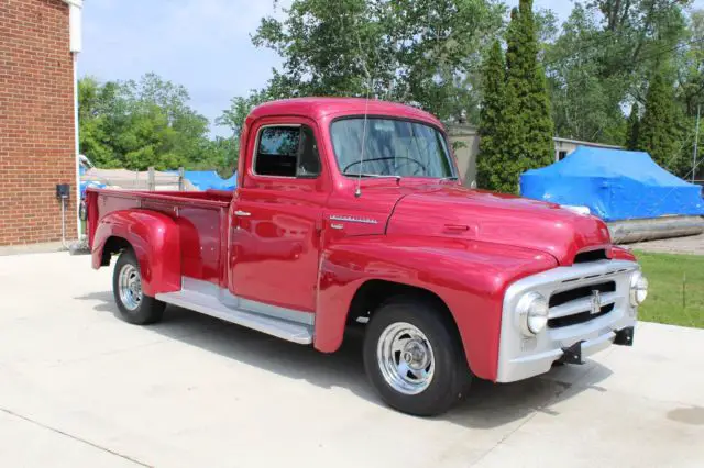 1953 International Harvester R-110