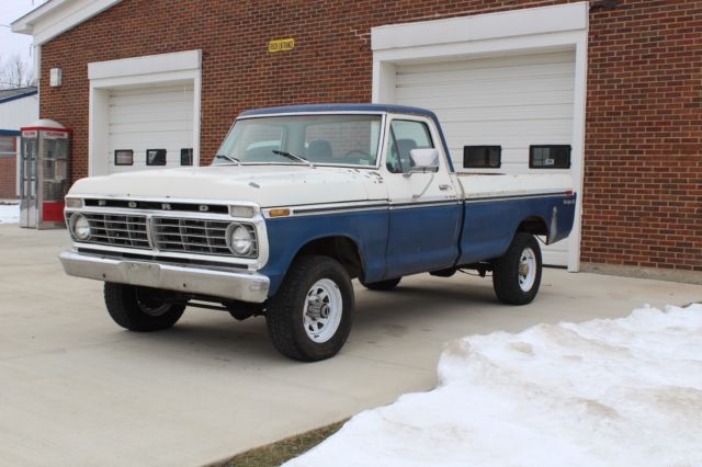 1974 Ford F-100 4 x 4
