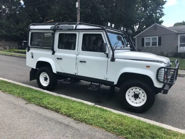 1993 Land Rover Defender