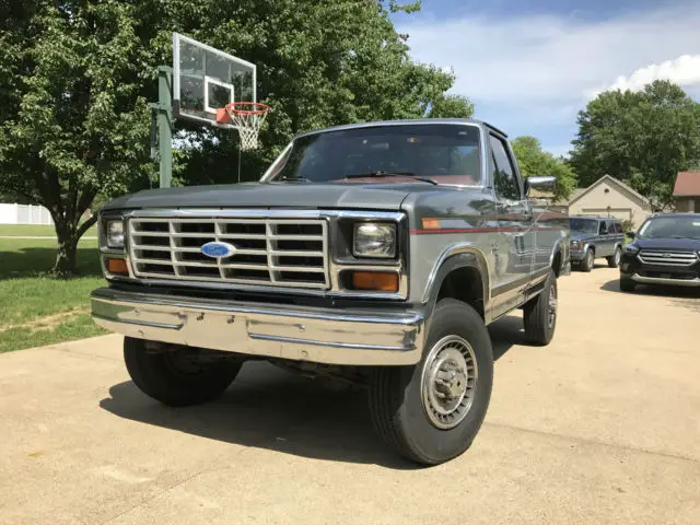 1986 Ford F-250 Full Size, Standard Cab