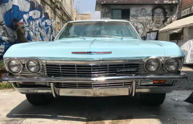 1965 Chevrolet Impala 20