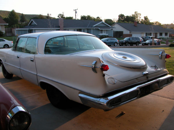 1957 Chrysler Imperial Crown
