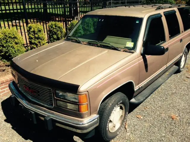 1994 GMC Suburban SLE