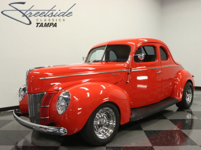 1940 Ford Deluxe