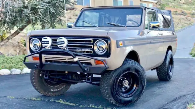 1972 International Harvester Scout Base