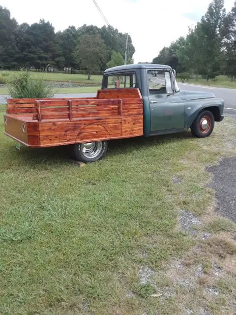 1965 International Harvester b1000