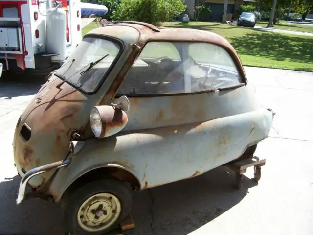 1957 BMW Isetta