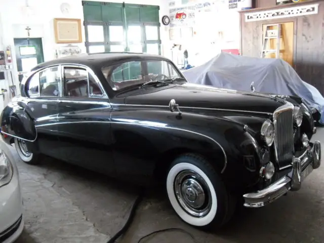 1961 Jaguar Mark IX PREMIUM