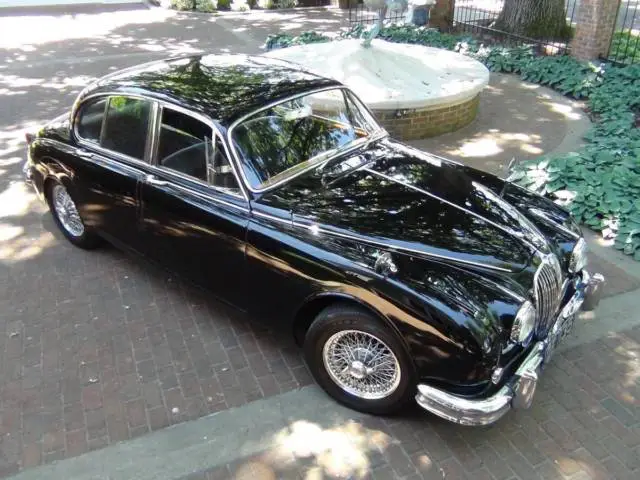 1962 Jaguar MK 2 Sedan Leather