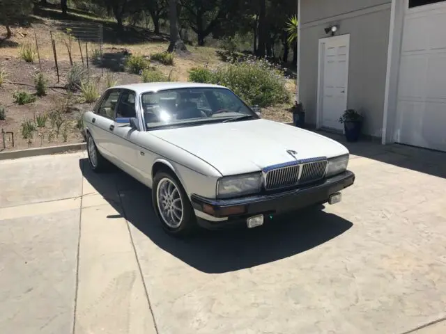 1992 Jaguar XJ VANDEN PLAS