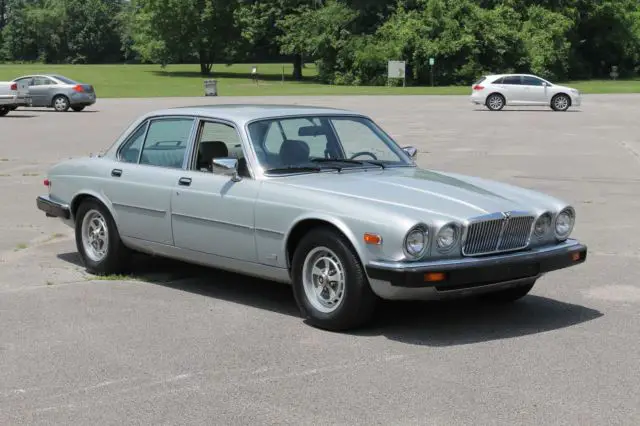 1986 Jaguar XJ6