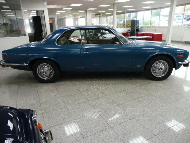 1977 Jaguar xjc 4.2