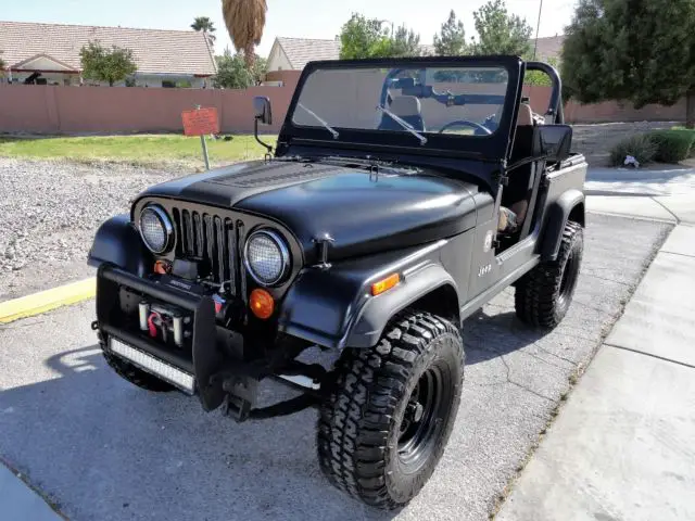 1984 Jeep CJ RESTORED  CJ7 RENEGADE