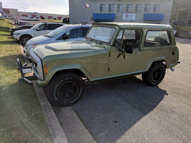 1972 Jeep Commando Removable Hard Top