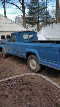 1966 Jeep Wagoneer Gladiator