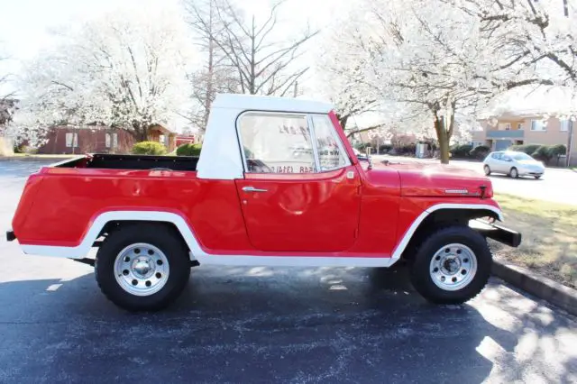 1967 Jeep Jeepster