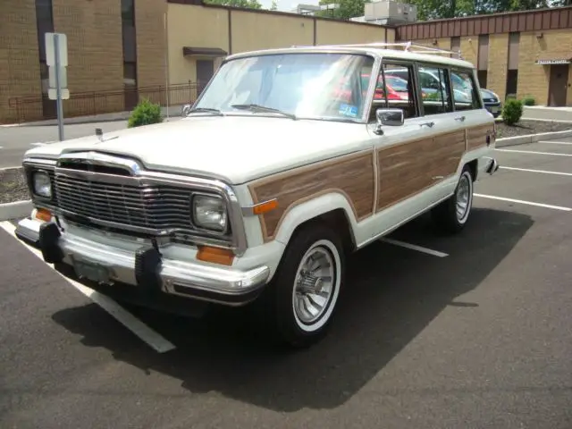 1984 Jeep Wagoneer