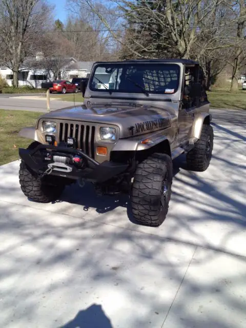 1992 Jeep Wrangler YJ