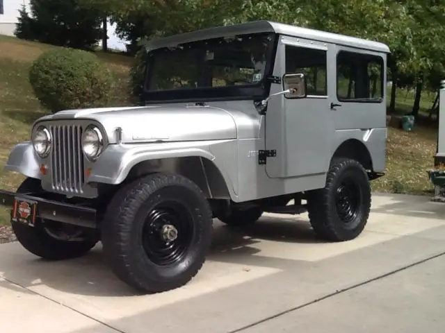 1965 Willys Tuxedo park cj5a