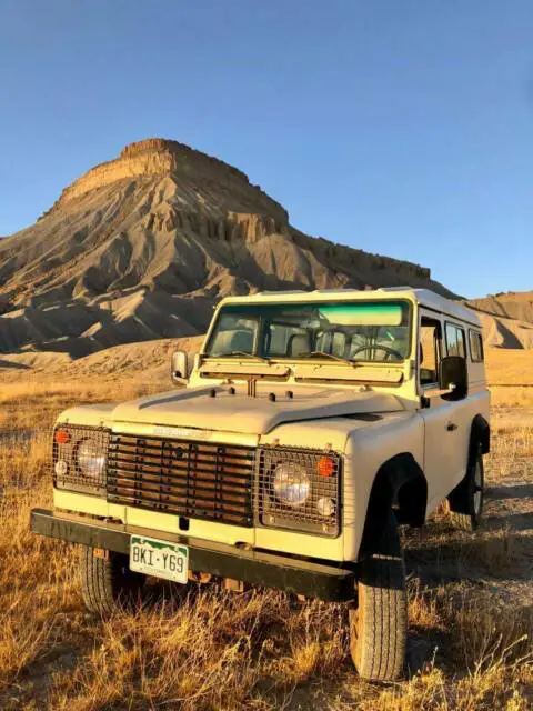 1989 Land Rover Defender