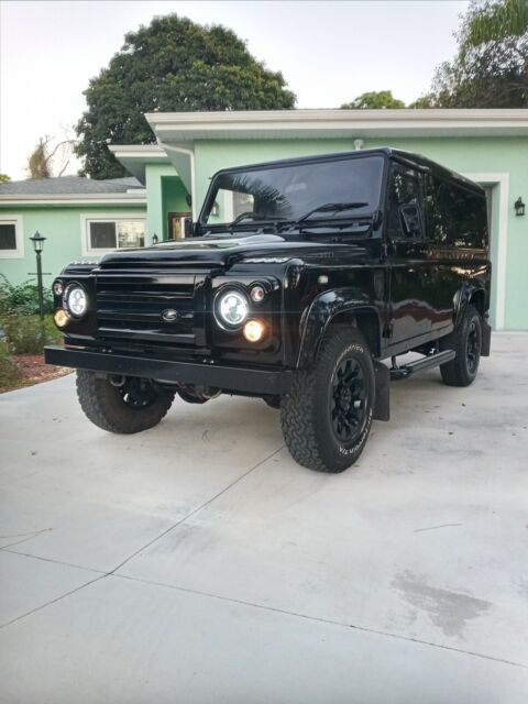 1990 Land Rover Defender