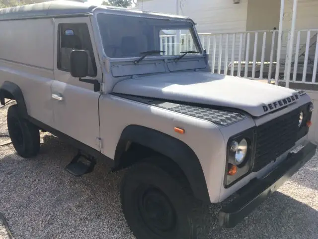 1989 Land Rover Defender 110 4C SW