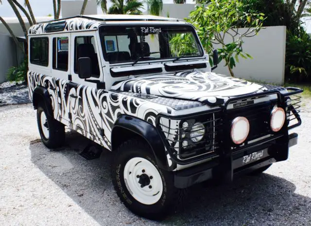 1990 Land Rover Defender