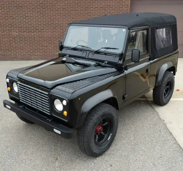 1986 Land Rover Defender refurbished