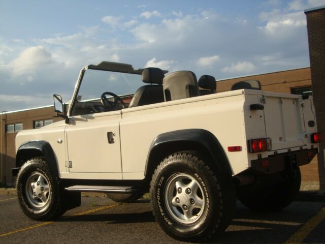 1969 Land Rover Defender D90 1994 V8 SPEC RECENT BUILT on a 1969 SERIES II