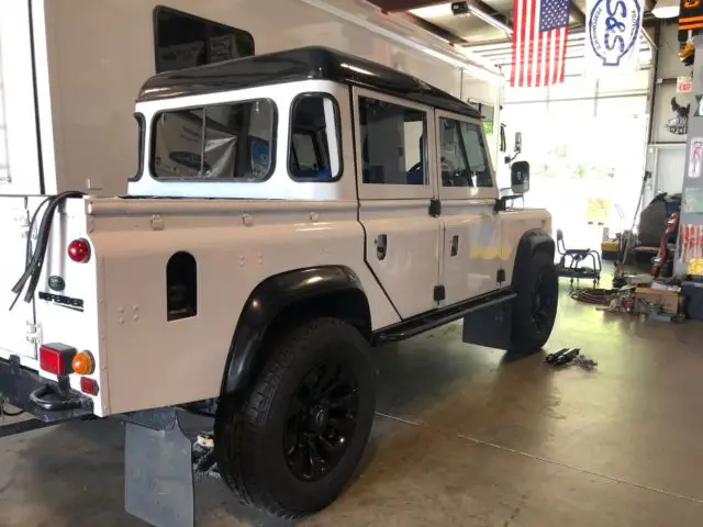 1987 Land Rover Defender