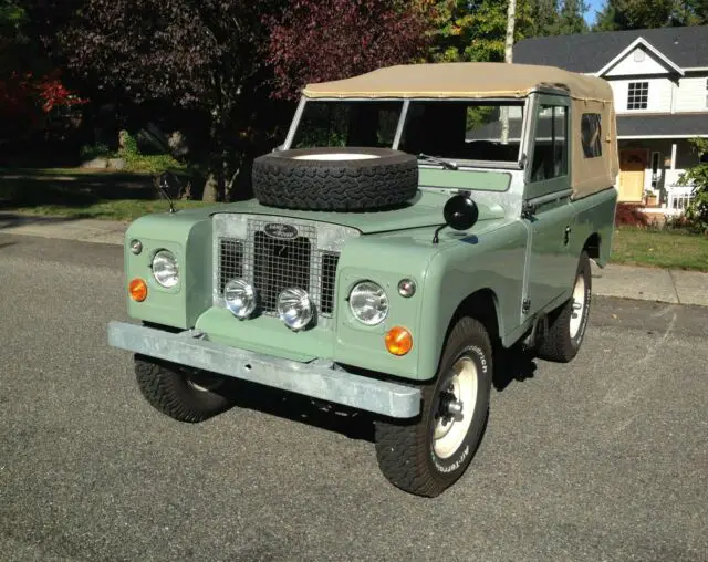 1969 Land Rover Series IIa 88 Petrol