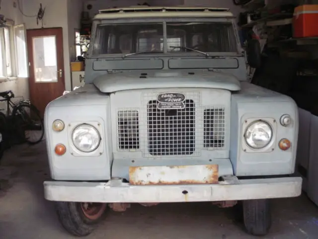 1969 Land Rover series 2a