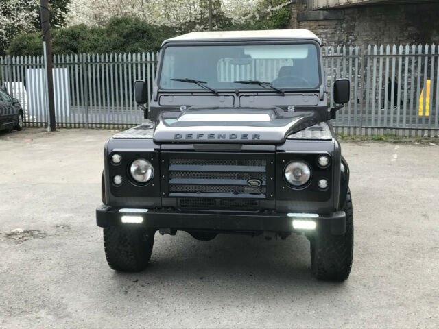 1988 Land Rover Defender County Station Wagon