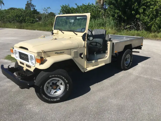 1984 Toyota Land Cruiser BJ 45 Pick up