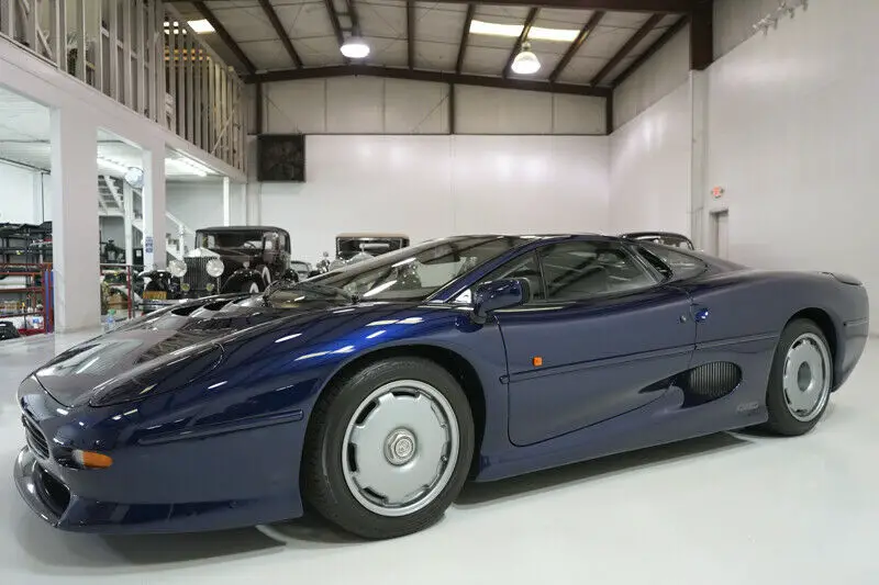 1994 Jaguar XJ220 