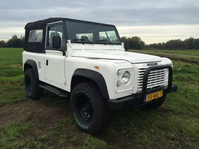 1985 Land Rover Defender