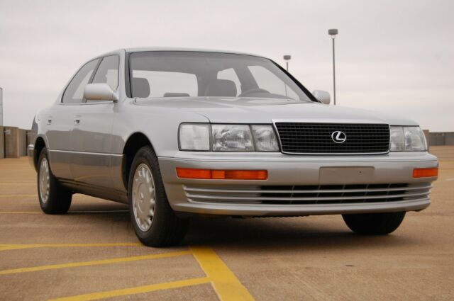1990 Lexus LS Luxury Sedan