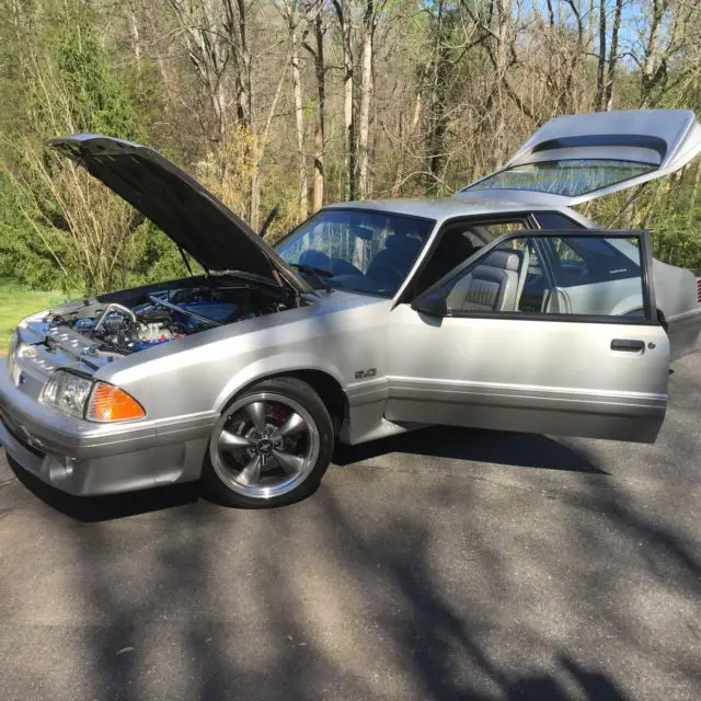 1991 Ford Mustang GT Hatchback 2-Door