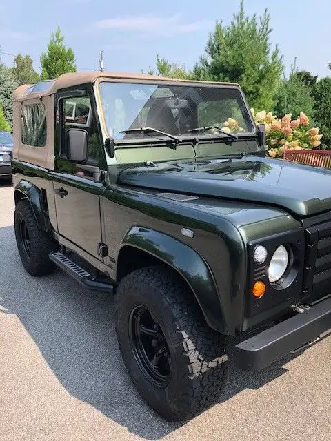 1990 Land Rover Defender