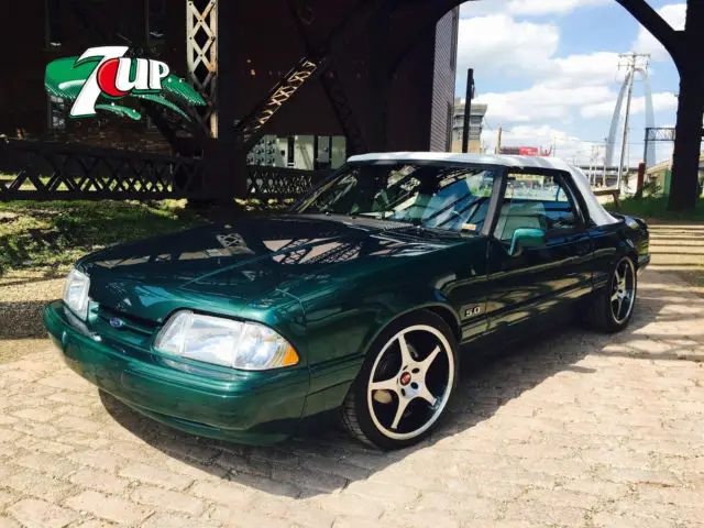 1990 Ford Mustang 7up LX