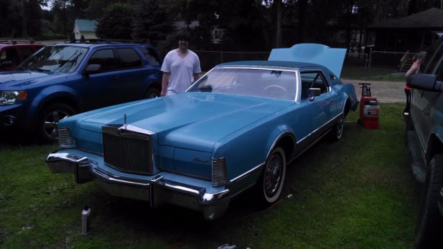 1975 Lincoln Mark Series coupe